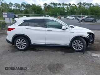 2019 Infiniti QX50 Essential z VIN 3PCAJ5M12KF108142, wystawiony jako IAAI lot #42602327 z przebiegiem 71 575 mil mil oraz . Historia ofert i sprzedaży dostępna na DreamBid. Obrazek 14.
