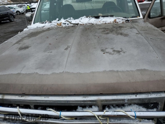 1993 Ford F-250 с VIN 1FTHX26M7PKA39302, выставлен на аукционе Copart как лот 43181105 с пробегом 274 377 миль миль и Списание • Salvage title. История ставок и продаж доступна на DreamBid. Изображение 12.