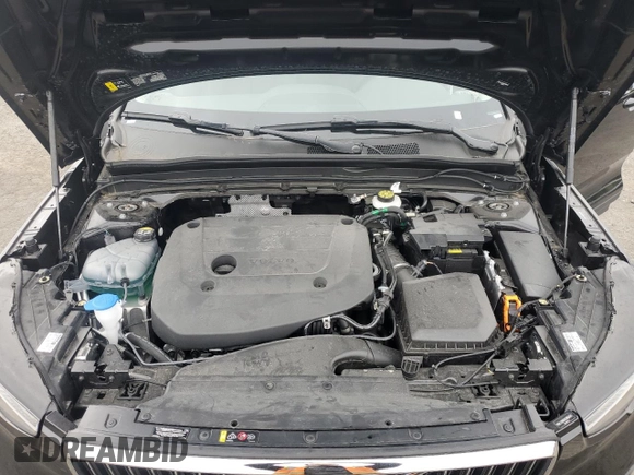 2025 Volvo XC40 Plus Bright Theme with VIN YV4L12UE8S2505476, listed as a Copart auction lot 59005825 with 2,886 mi miles and Clean title. Bid and sale history available at DreamBid. Image 12.