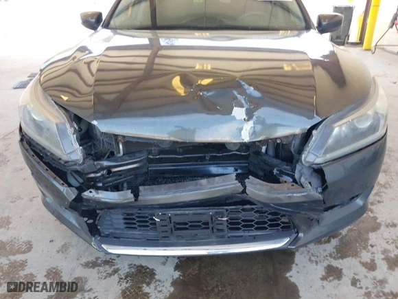 2014 Honda Accord Sedan LX with VIN 1HGCR2F38EA092218, listed as a IAAI auction lot 41969474 with 145,913 mi miles. Bid and sale history available at carsss.com. Image 6.
