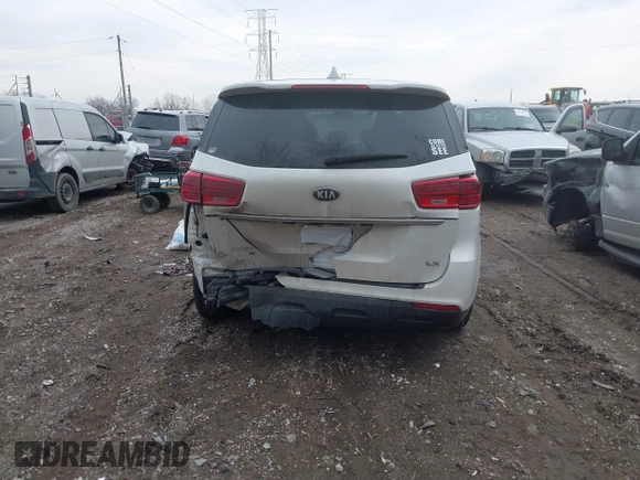 2021 Kia Sedona LX with VIN KNDMB5C19M6662112, listed as a IAAI auction lot 41684140 with 57,874 mi miles. Bid and sale history available at carsss.com. Image 16.