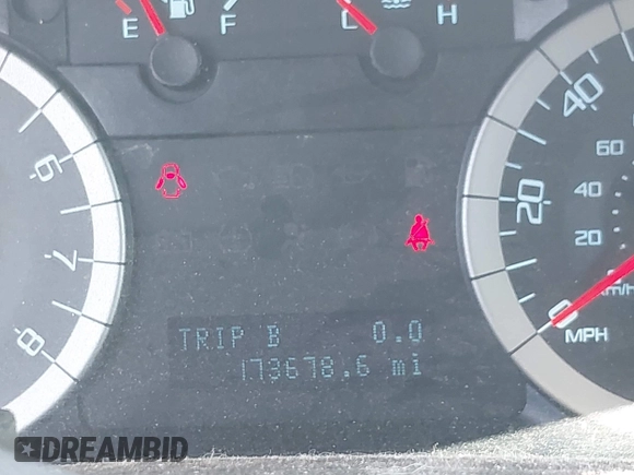 2011 Ford Escape XLT with VIN 1FMCU9D78BKC38601, listed as a IAAI auction lot 42784452 with 173,678 mi miles and . Bid and sale history available at DreamBid. Image 7.