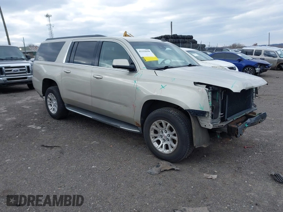2015 GMC Yukon XL SLT with VIN 1GKS2HKC7FR100534, listed as a IAAI auction lot 41229658 with 207,947 mi miles. Bid and sale history available at carsss.com. Image 1.