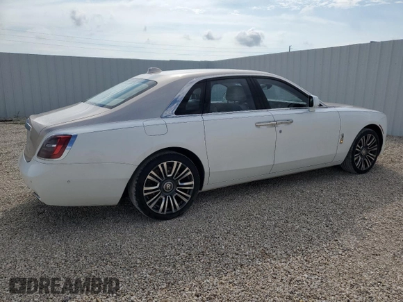 2021 Rolls-Royce Ghost z VIN SCATV0C08MU206683, wystawiony jako Copart lot #71416214 z przebiegiem 40 756 mil mil oraz Szkody całkowita. Historia ofert i sprzedaży dostępna na DreamBid. Obrazek 3.