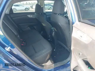 2021 Kia Forte LXS z VIN 3KPF24AD4ME406468, wystawiony jako IAAI lot #41977991 z przebiegiem 42 367 mil mil oraz . Historia ofert i sprzedaży dostępna na DreamBid. Obrazek 8.