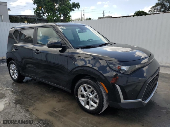 2025 Kia Soul LX with VIN KNDJ23AU3S7935492, listed as a Copart auction lot 51603565 with 1,685 mi miles and Clean Title. Bid and sale history available at carsss.com. Image 4.
