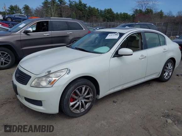 2007 Infiniti G35 Sedan G35x with VIN JNKBV61F77M804832, listed as a IAAI auction lot 42071592 with 140,728 mi miles. Bid and sale history available at carsss.com. Image 2.