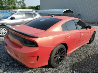 2017 Dodge Charger R/T z VIN 2C3CDXCT4HH660716, wystawiony jako Copart lot #57270385 z przebiegiem 161 775 mil mil oraz Czysty tytuł • Clean title. Historia ofert i sprzedaży dostępna na DreamBid. Obrazek 3.
