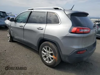 2016 Jeep Cherokee Latitude with VIN 1C4PJMCB6GW203207, listed as a Copart auction lot 51137825 with 66,400 mi miles and Salvage Title. Bid and sale history available at carsss.com. Image 2.