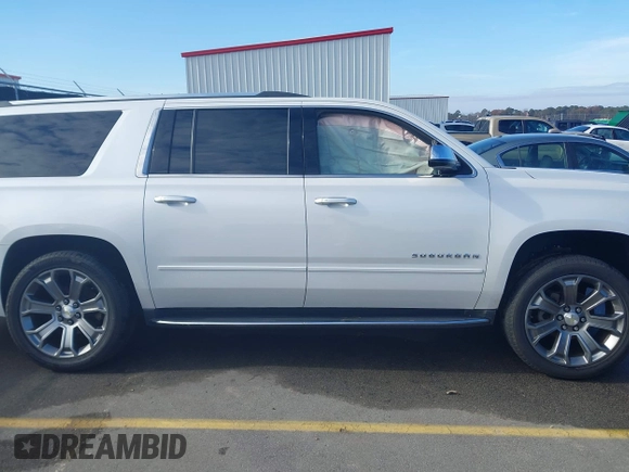2019 Chevrolet Suburban LT with VIN 1GNSCJKC1KR146104, listed as a IAAI auction lot 41103371 with 108,727 mi miles. Bid and sale history available at carsss.com. Image 13.