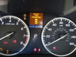 2016 Acura ILX Premium z VIN 19UDE2F77GA015037, wystawiony jako IAAI lot #41208631 z przebiegiem 127 592 mil mil oraz . Historia ofert i sprzedaży dostępna na DreamBid. Obrazek 7.