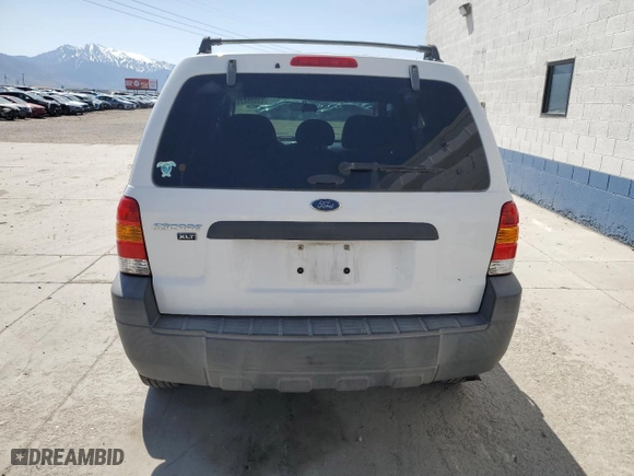2005 Ford Escape XLT with VIN 1FMYU93105DA03153, listed as a Copart auction lot 53925575 with 282,714 mi miles and Clean Title. Bid and sale history available at carsss.com. Image 6.