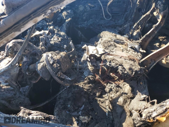 2020 Ford Explorer Limited z VIN 1FMSK8FH7LGB65355, wystawiony jako Copart lot #73347484 z przebiegiem Nie podano mil oraz Nie do naprawy • Non repairable. Historia ofert i sprzedaży dostępna na DreamBid. Obrazek 7.