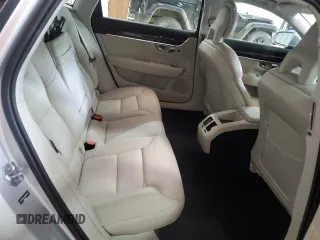 2019 Volvo S90 Momentum с VIN LVY102AKXKP083682, выставлен на аукционе Copart как лот 51081945 с пробегом 74 201 миль миль и Списание • Salvage title. История ставок и продаж доступна на DreamBid. Изображение 10.