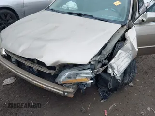 2001 Honda Accord EX с VIN 1HGCG16501A083282, выставлен на аукционе IAAI как лот 42362737 с пробегом Не указан миль и . История ставок и продаж доступна на DreamBid. Изображение 6.