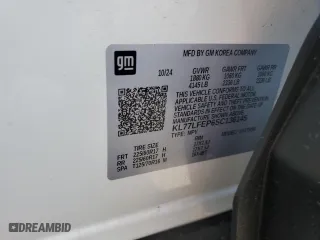 2025 Chevrolet Trax LS with VIN KL77LFEP6SC136145, listed as a Copart auction lot 47745675 with 5,987 mi miles and Salvage Title. Bid and sale history available at carsss.com. Image 15.