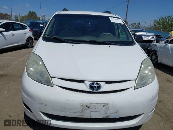 2006 Toyota Sienna CE with VIN 5TDZA23C56S452618, listed as a IAAI auction lot 41965413 with 133,253 mi miles and . Bid and sale history available at carsss.com. Image 12.