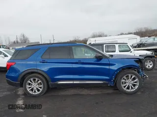 2021 Ford Explorer XLT with VIN 1FMSK8DH7MGA32857, listed as a IAAI auction lot 41877424 with 77,793 mi miles. Bid and sale history available at carsss.com. Image 13.