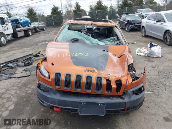 2015 Jeep Cherokee Trailhawk z VIN 1C4PJMBS9FW750858, wystawiony jako IAAI lot #41741305 z przebiegiem Nie podano mil oraz . Historia ofert i sprzedaży dostępna na DreamBid. Obrazek 12.