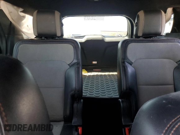 2017 Ford Explorer XLT with VIN 1FM5K7D82HGA70137, listed as a Copart auction lot 57715745 with 91,282 mi miles and Salvage title. Bid and sale history available at DreamBid. Image 10.