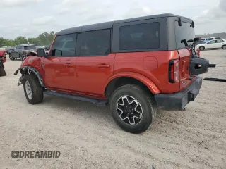 2023 Ford Bronco with VIN 1FMDE5BH6PLB57099, listed as a Copart auction lot 54631625 with 40,074 mi miles and Salvage Title. Bid and sale history available at carsss.com. Image 2.