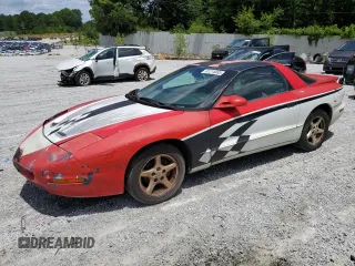 1996 Pontiac Firebird Formula z VIN 2G2FV22P7T2204173, wystawiony jako Copart lot #61214865 z przebiegiem 116 203 mil mil oraz Czysty tytuł • Clean title. Historia ofert i sprzedaży dostępna na DreamBid. Obrazek 1.
