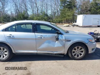 2011 Ford Taurus SE with VIN 1FAHP2DW9BG150326, listed as a IAAI auction lot 41783115 with 171,421 mi miles. Bid and sale history available at carsss.com. Image 6.