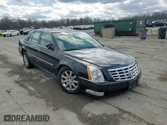 2008 Cadillac DTS 1SD z VIN 1G6KD57Y68U203116, wystawiony jako Copart lot #50050045 z przebiegiem 81 777 mil mil oraz Szkoda całkowita • Salvage title. Historia ofert i sprzedaży dostępna na DreamBid. Obrazek 10.