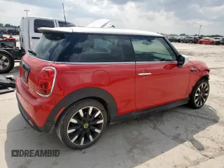 2023 MINI Hardtop Cooper SE z VIN WMW13DJ04P2T31287, wystawiony jako Copart lot #59362305 z przebiegiem 25 221 mil mil oraz Szkoda całkowita • Salvage title. Historia ofert i sprzedaży dostępna na DreamBid. Obrazek 3.