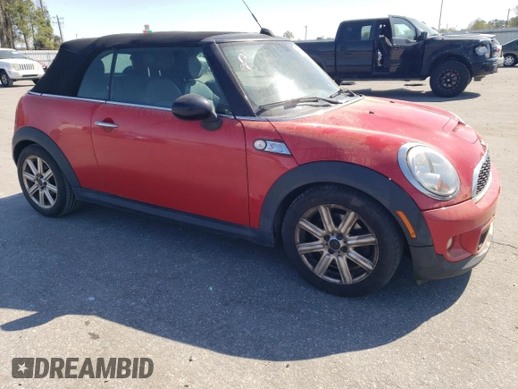 2013 MINI Convertible S с VIN WMWZP3C50DT297607, выставлен на аукционе Copart как лот 50459635 с пробегом 171 004 миль миль и Чистый • Clean title. История ставок и продаж доступна на DreamBid. Изображение 4.