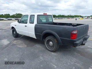2003 Ford Ranger XL with VIN 1FTYR14V33TA31301, listed as a IAAI auction lot 42186549 with 180,344 mi miles. Bid and sale history available at carsss.com. Image 3.