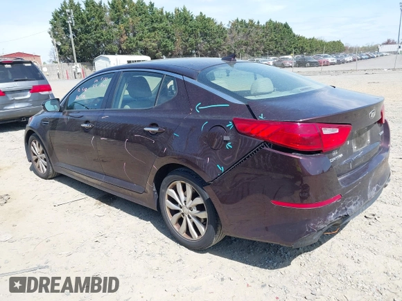 2015 Kia Optima EX with VIN 5XXGN4A70FG392200, listed as a IAAI auction lot 41922894 with 237,454 mi miles. Bid and sale history available at carsss.com. Image 3.