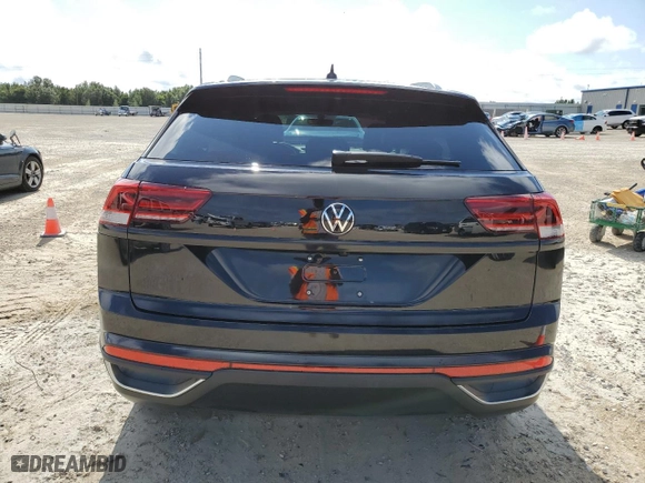 2020 Volkswagen Atlas Cross Sport 2.0T SE with VIN 1V23C2CA1LC218552, listed as a Copart auction lot 54292103 with 29,805 mi miles. Bid and sale history available at carsss.com. Image 6.