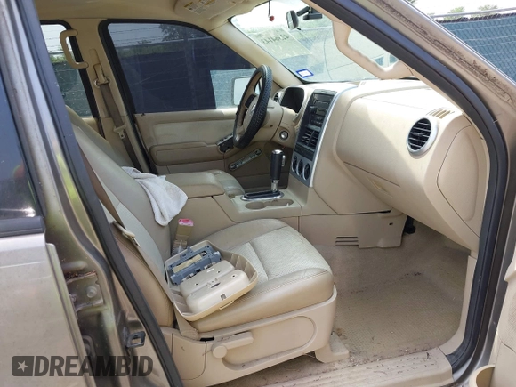 2006 Mercury Mountaineer Convenience с VIN 4M2EU36E76UJ00512, выставлен на аукционе IAAI как лот 42364143 с пробегом 251 997 миль миль и . История ставок и продаж доступна на DreamBid. Изображение 5.
