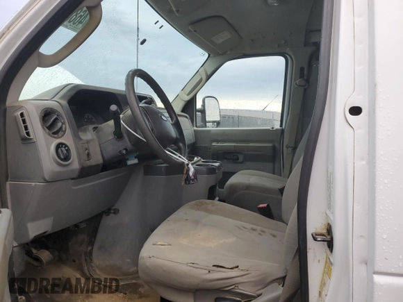 2013 Ford Econoline Cargo Commercial with VIN 1FTSS3EL3DDA48596, listed as a Copart auction lot 46805175 with 208,448 mi miles and Clean title. Bid and sale history available at DreamBid. Image 7.