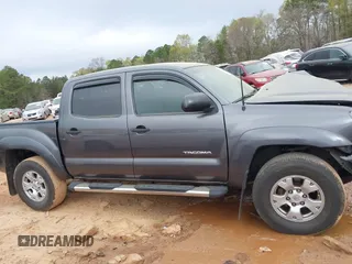 2013 Toyota Tacoma z VIN 5TFLU4EN2DX082131, wystawiony jako IAAI lot #41912420 z przebiegiem 195 334 mil mil oraz . Historia ofert i sprzedaży dostępna na DreamBid. Obrazek 13.