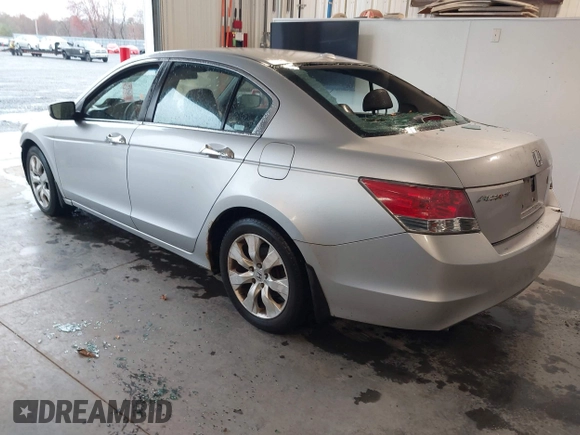 2008 Honda Accord EX-L z VIN 1HGCP36808A009781, wystawiony jako IAAI lot #41962052 z przebiegiem 279 494 mil mil oraz . Historia ofert i sprzedaży dostępna na DreamBid. Obrazek 3.