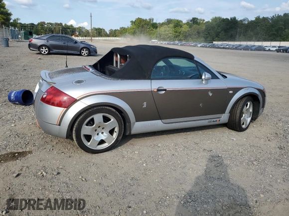 2002 Audi TT with VIN TRUUT28N921010372, listed as a Copart auction lot 71538044 with 201,791 mi miles and Salvage Title. Bid and sale history available at carsss.com. Image 3.