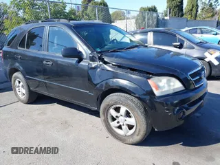 2006 Kia Sorento LX with VIN KNDJD733265623140, listed as a IAAI auction lot 41650845 with 156,247 mi miles and . Bid and sale history available at DreamBid. Image 1.