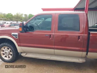 2008 Ford F-250 XL z VIN 1FTSW21Y98EA78766, wystawiony jako IAAI lot #41809995 z przebiegiem 291 702 mil mil oraz . Historia ofert i sprzedaży dostępna na DreamBid. Obrazek 14.