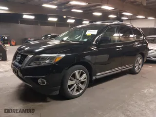 2014 Nissan Pathfinder S with VIN 5N1AR2MM3EC699242, listed as a IAAI auction lot 41848681 with 91,758 mi miles. Bid and sale history available at carsss.com. Image 2.