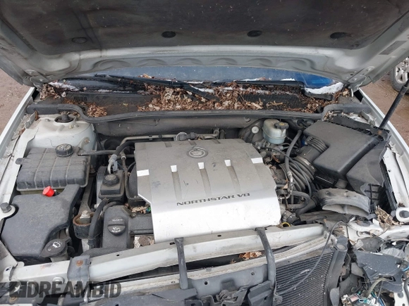 2010 Cadillac DTS w/1SC with VIN 1G6KD5EY2AU105662, listed as a IAAI auction lot 41739669 with 126,335 mi miles. Bid and sale history available at carsss.com. Image 10.