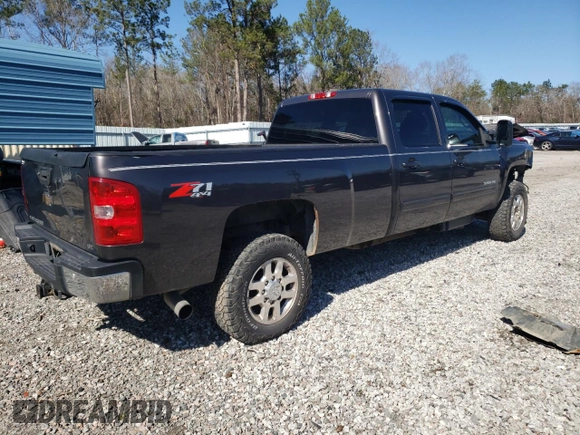 2011 Chevrolet Silverado 3500HD DRW LTZ with VIN 1GC4K1C82BF131014, listed as a Copart auction lot 88404475 with 159,674 mi miles and Salvage Title. Bid and sale history available at carsss.com. Image 3.