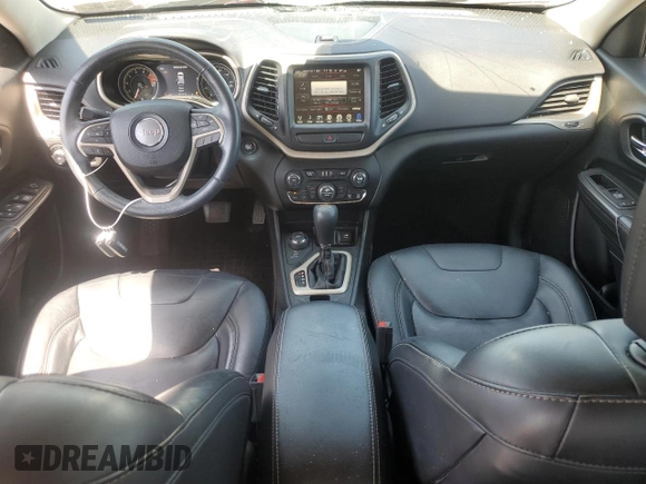 2017 Jeep Cherokee High Altitude with VIN 1C4PJMDS8HW504500, listed as a Copart auction lot 62302245 with 83,755 mi miles and Salvage title. Bid and sale history available at DreamBid. Image 8.