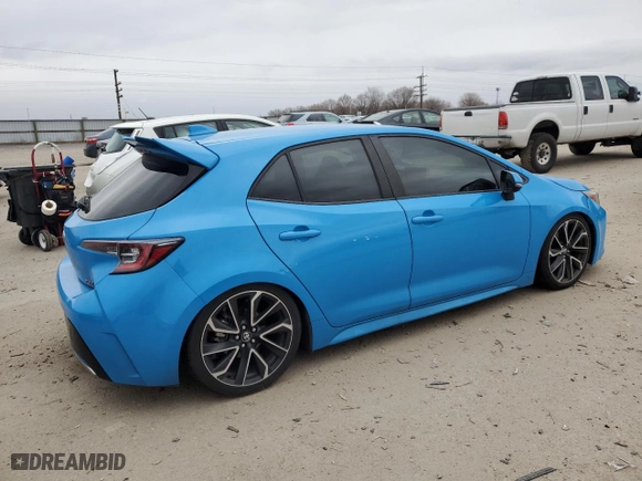 2020 Toyota Corolla Hatchback XSE with VIN JTNA4RBE9L3085912, listed as a Copart auction lot 86197504 with 70,238 mi miles and Salvage Title. Bid and sale history available at carsss.com. Image 3.