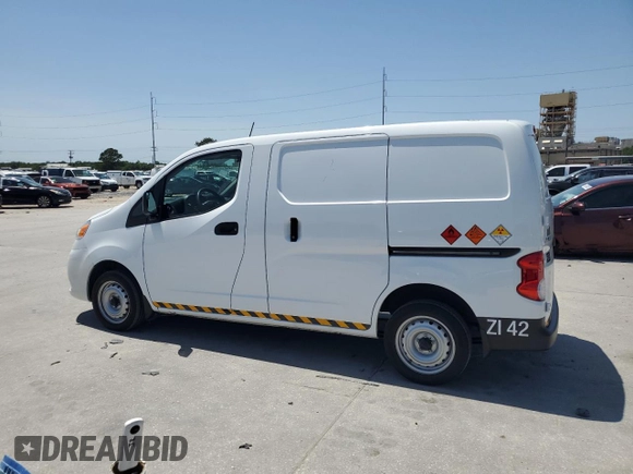 2021 Nissan NV200 SV with VIN 3N6CM0KN8MK697939, listed as a Copart auction lot 56544775 with 38,809 mi miles and Salvage title. Bid and sale history available at DreamBid. Image 2.