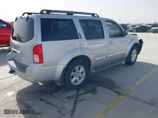 2012 Nissan Pathfinder SV with VIN 5N1AR1NN6CC639762, listed as a IAAI auction lot 41722242 with 166,175 mi miles. Bid and sale history available at carsss.com. Image 4.