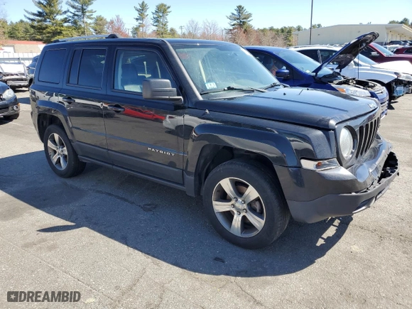 2016 Jeep Patriot Latitude with VIN 1C4NJRFB7GD725775, listed as a Copart auction lot 51952525 with 197,121 mi miles and Salvage Title. Bid and sale history available at carsss.com. Image 4.
