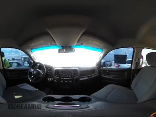 2019 Ram 1500 Tradesman z VIN 3C6RR6KG0KG705946, wystawiony jako IAAI lot #42217999 z przebiegiem 99 460 mil mil oraz . Historia ofert i sprzedaży dostępna na DreamBid. Obrazek 19.