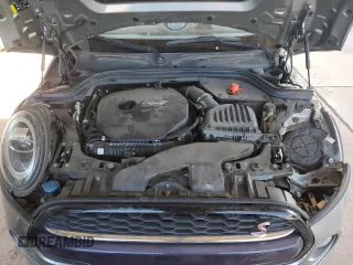 2019 MINI Convertible Cooper S с VIN WMWWG9C54K3E40225, выставлен на аукционе Copart как лот 42201665 с пробегом 56 749 миль миль и Списание • Salvage title. История ставок и продаж доступна на DreamBid. Изображение 11.